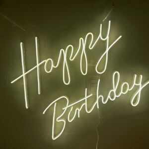 Placa Luminosa Happy Birthday/Feliz Aniversário/Parabéns 62cm x 72cm